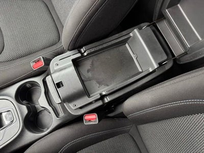 2021 Jeep Cherokee Sport