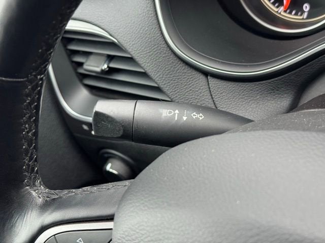 2021 Jeep Cherokee Sport