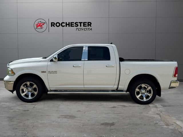 2017 RAM 1500 Laramie Crew Cab 4x4 5'7" Box
