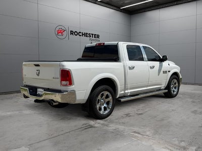 2017 RAM 1500 Laramie Crew Cab 4x4 5'7" Box