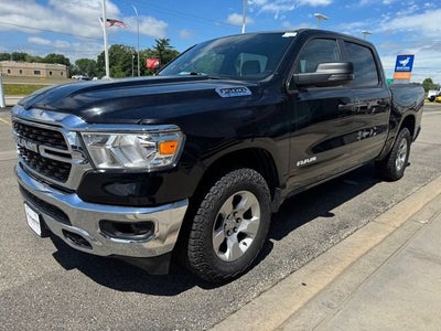 2024 RAM 1500 Big Horn Crew Cab 4x4 5'7" Box