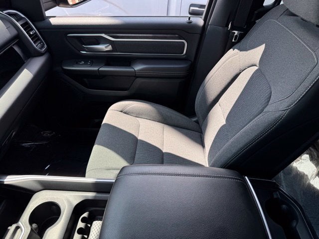 2019 RAM 1500 Big Horn/Lone Star Crew Cab 4x4 5'7" Box