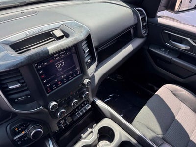 2019 RAM 1500 Big Horn/Lone Star Crew Cab 4x4 5'7" Box