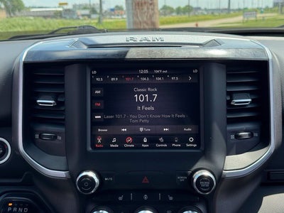 2019 RAM 1500 Big Horn/Lone Star Crew Cab 4x4 5'7" Box