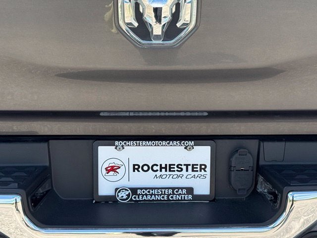 2019 RAM 1500 Big Horn/Lone Star Crew Cab 4x4 5'7" Box