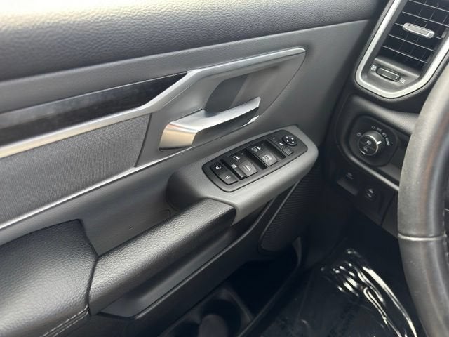 2021 RAM 1500 Big Horn Crew Cab 4x4 5'7" Box