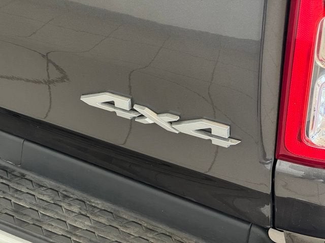 2021 RAM 1500 Big Horn Crew Cab 4x4 5'7" Box