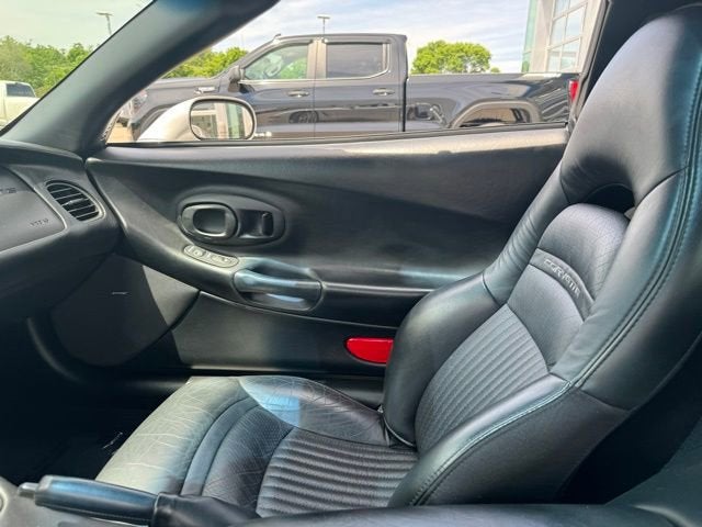 2004 Chevrolet Corvette 2DR CPE