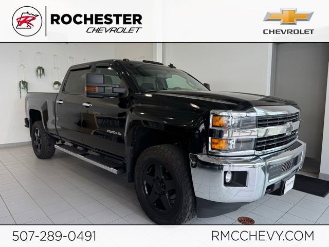 2015 Chevrolet Silverado HD 1LT 4WD Crew Cab Standard Box's photo