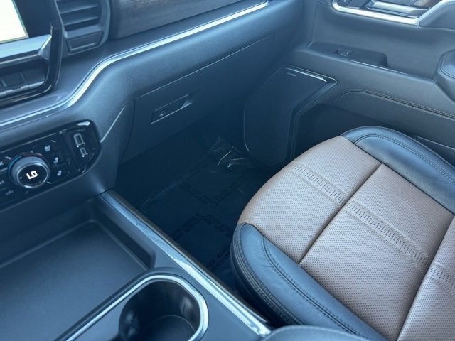 2025 Chevrolet Silverado 3500 HD High Country