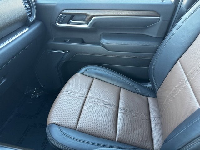 2025 Chevrolet Silverado 3500 HD High Country