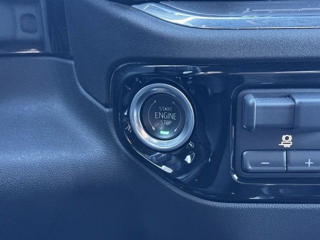 2025 Chevrolet Silverado 3500 HD High Country