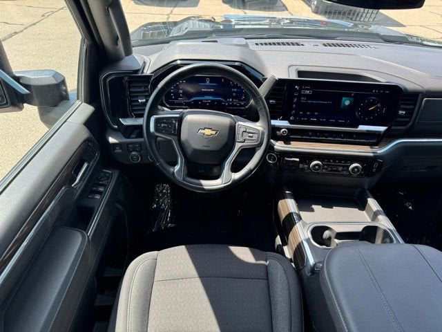 2024 Chevrolet Silverado 3500HD LT - Photo 10