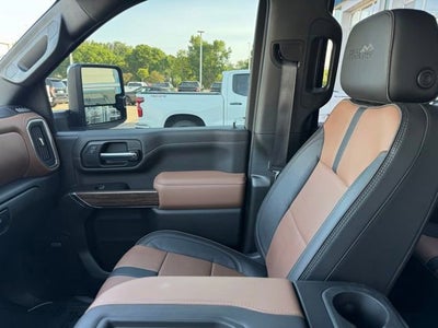 2022 Chevrolet Silverado 3500 HD High Country