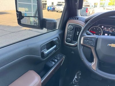 2022 Chevrolet Silverado 3500 HD High Country