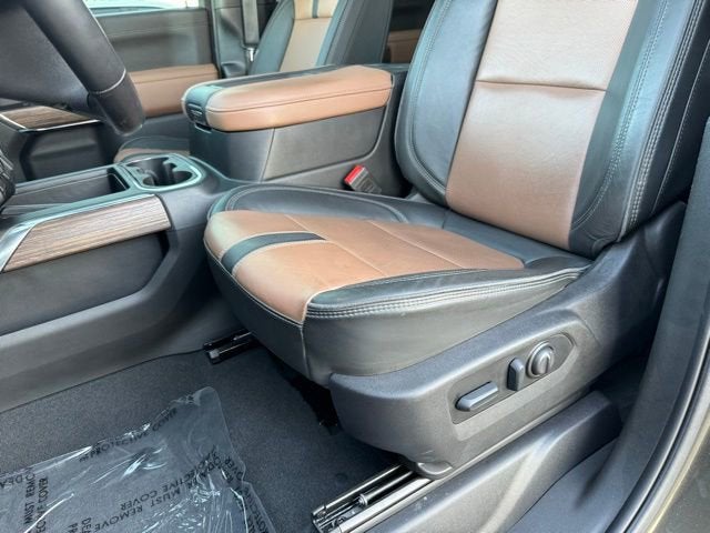 2022 Chevrolet Silverado 3500 HD High Country