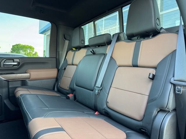2022 Chevrolet Silverado 3500 HD High Country