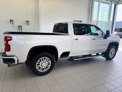 2022 Chevrolet Silverado 3500 HD High Country