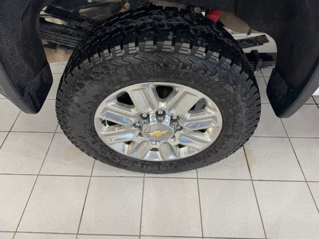 2024 Chevrolet Silverado 3500 HD High Country