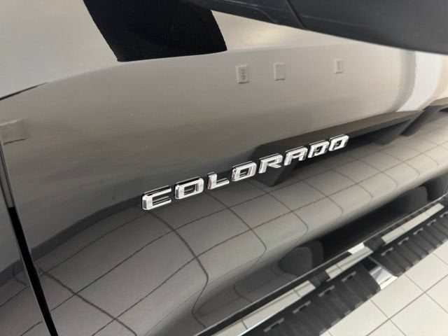 2025 Chevrolet Colorado WT/LT