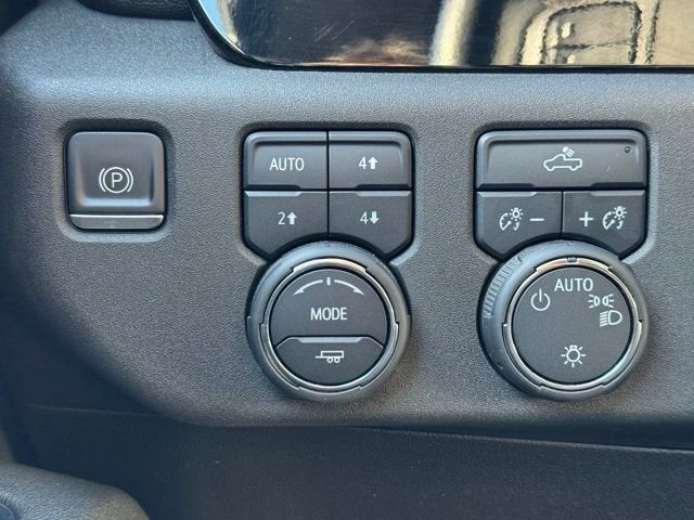 2023 Chevrolet Silverado 1500 LT - Photo 27