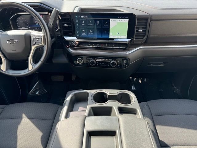 Used 2022 Chevrolet Silverado 1500 RST with VIN 1GCUDEED3NZ616776 for sale in Rochester, Minnesota