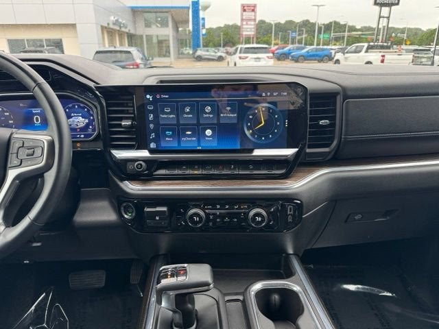 Used 2024 Chevrolet Silverado 1500 RST with VIN 1GCUDEED4RZ111447 for sale in Rochester, Minnesota