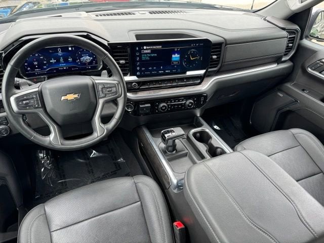 2023 Chevrolet Silverado 1500 LTZ - Photo 12