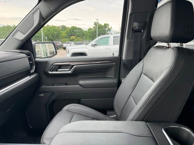 2023 Chevrolet Silverado 1500 LTZ - Photo 19