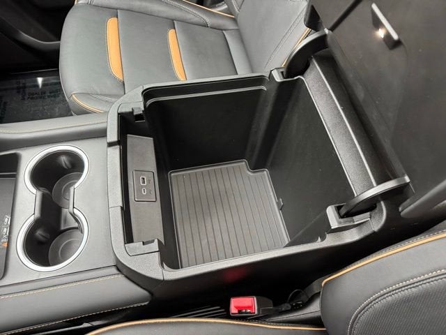 2024 GMC Yukon XL AT4