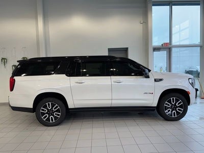 2024 GMC Yukon XL AT4