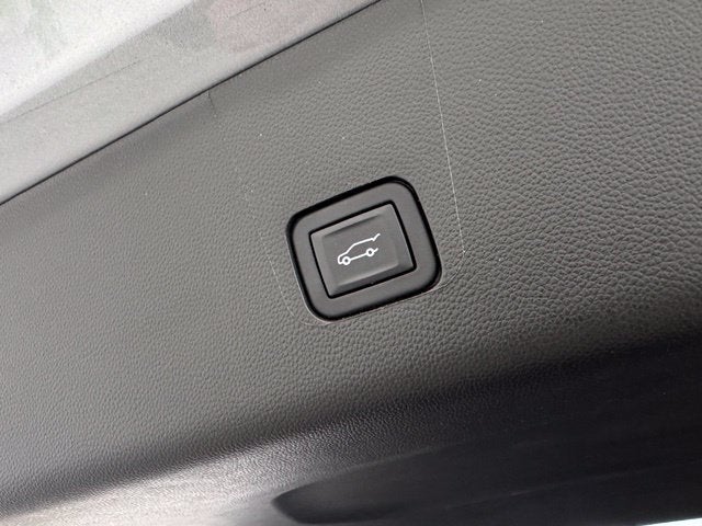 2023 Chevrolet Traverse 1LT - Photo 44