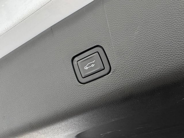 2023 Chevrolet Traverse 3LT - Photo 45