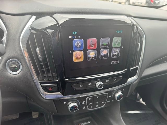 Used 2018 Chevrolet Traverse Premier with VIN 1GNEVJKWXJJ261489 for sale in Rochester, Minnesota