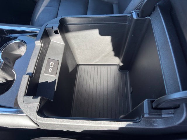 2025 Chevrolet Tahoe LT - Photo 25