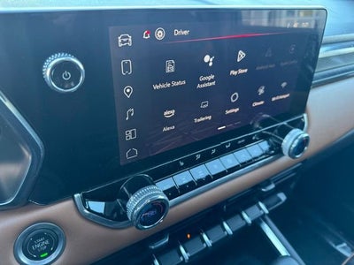 2024 GMC Canyon AT4
