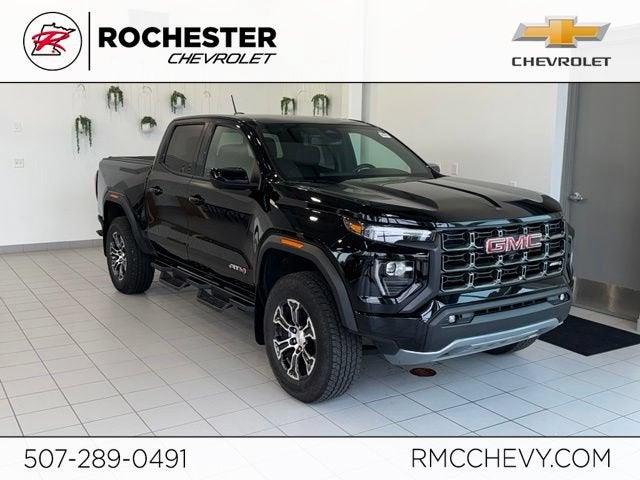 2024 GMC Canyon AT4