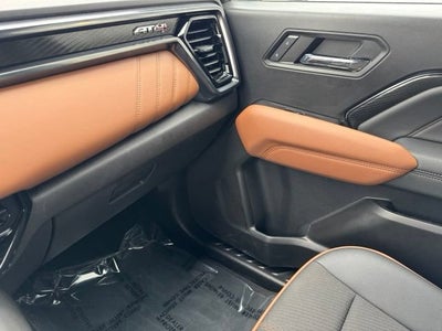 2024 GMC Canyon AT4