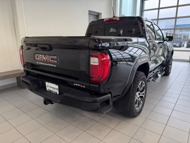 2024 GMC Canyon AT4
