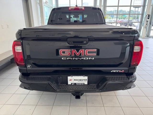 2024 GMC Canyon AT4
