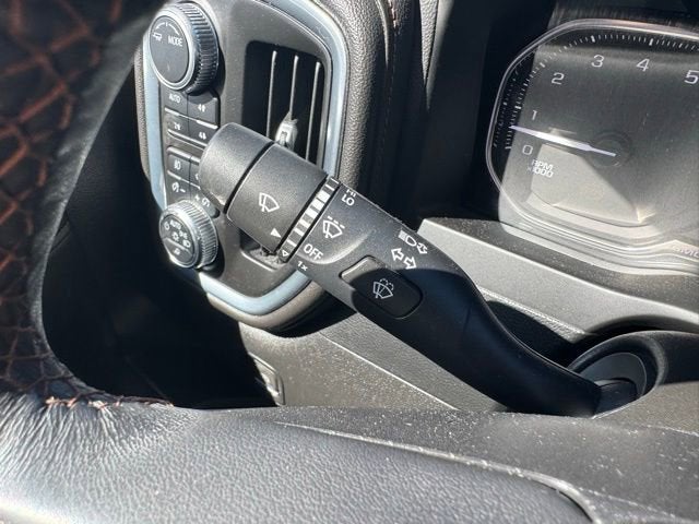 2022 GMC Sierra 1500 Limited AT4