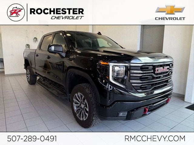 2023 GMC Sierra AT4 4WD Crew Cab Short Box's photo