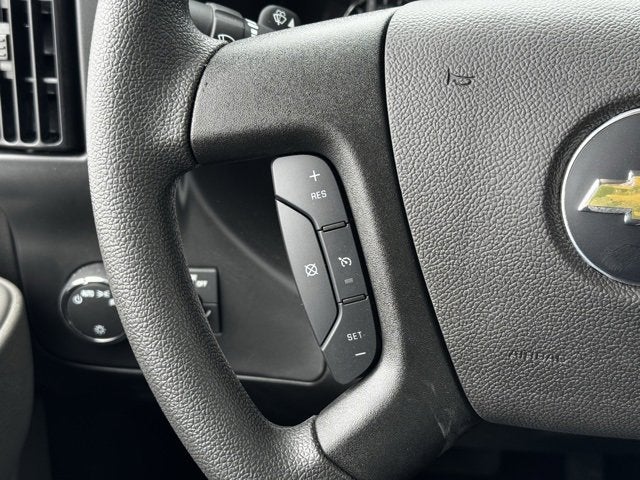 2026 Chevrolet Express Cutaway 3500 1WT