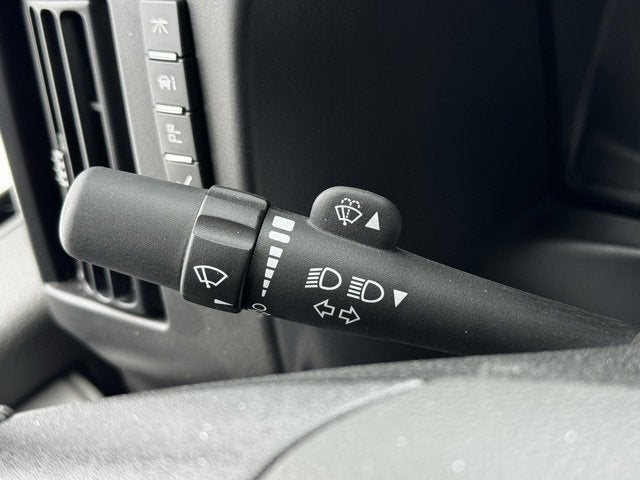 2026 Chevrolet Express Cutaway 3500 1WT