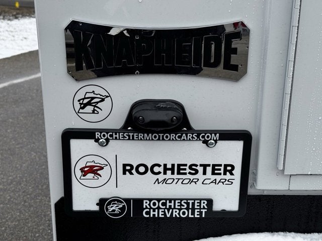 2026 Chevrolet Express Cutaway 3500 1WT