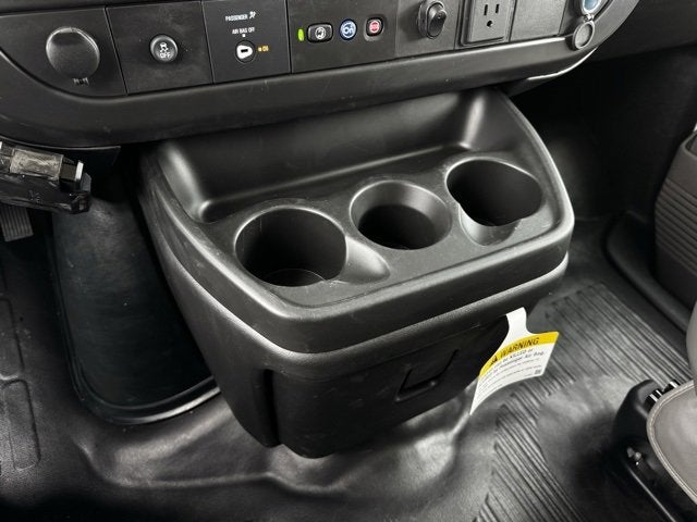 2026 Chevrolet Express Cutaway 3500 1WT