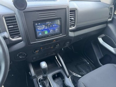 2022 Nissan Frontier Crew Cab SV 4x4