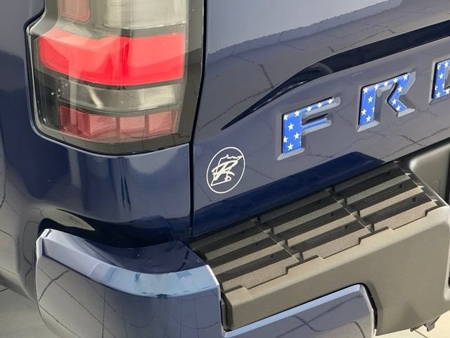 2022 Nissan Frontier Crew Cab SV 4x4