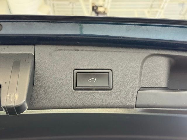 2021 Volkswagen Atlas 3.6L V6 SEL R-Line