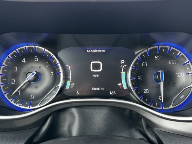 2024 Chrysler Pacifica Touring L